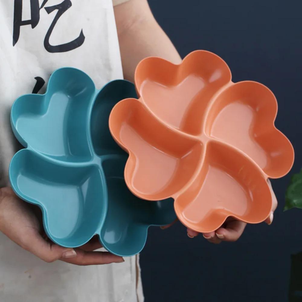 4-Compartment Food Storage Tray Four Leaf Clover Shape Snacks Serving Dish Cookies
