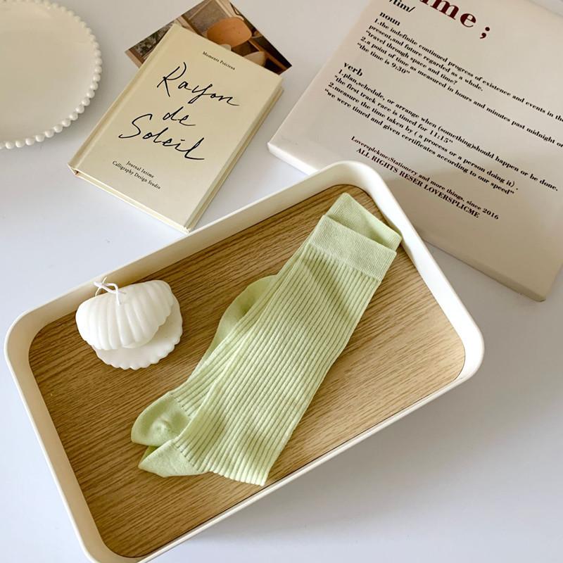 Ultra-Thin And Breathable Mid-Leg Socks Catwalk Solid Color Socks Summer Piles Of Socks Vertical Stockings Are Breathable And Sweat-Absorbing