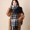New black striped scarf women's winter Korean gray men's thickened warm atmosphere couple scarf men's