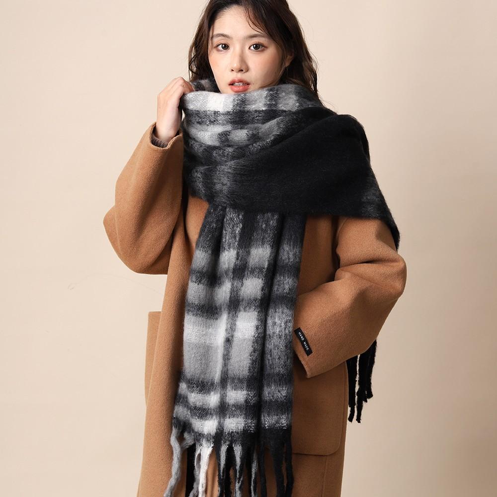 New black striped scarf women's winter Korean gray men's thickened warm atmosphere couple scarf men's