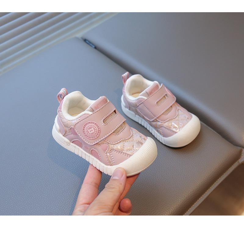 Baby toddler shoes cartoon leather surface baby girl indoor shoes non-slip soft sole baby boy running shoes