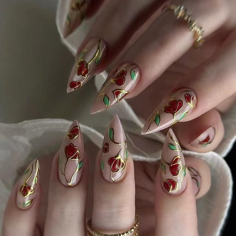 Retro gilt three-dimensional flower white retro European and American ins wind fake nail patch removable nail art piece 24 pieces