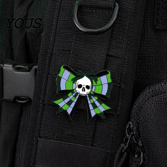 Halloween Jewelry Brooch Pin, Enamel Skull Bow Design Brooch, Style Snap-On Dark Pin Badge for Backpacks Collars Hats Holiday Decoration Durable