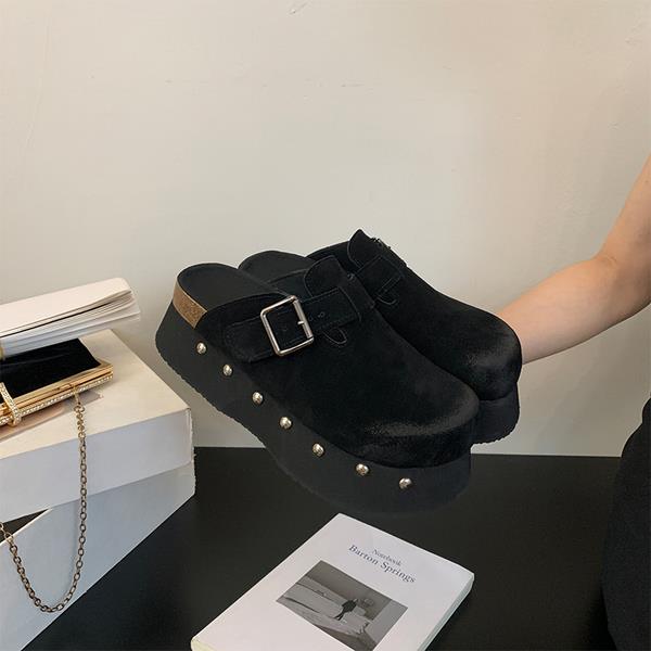 

Women s Genuine Leather Shoes Ladies Slippers Cover Toe Platform Med Loafers Pantofle Flat Rubber Slides PU Retro Buckle S 35