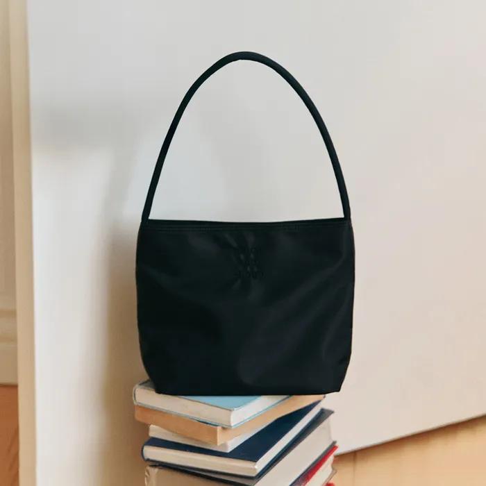 Nearest Bag _ Black