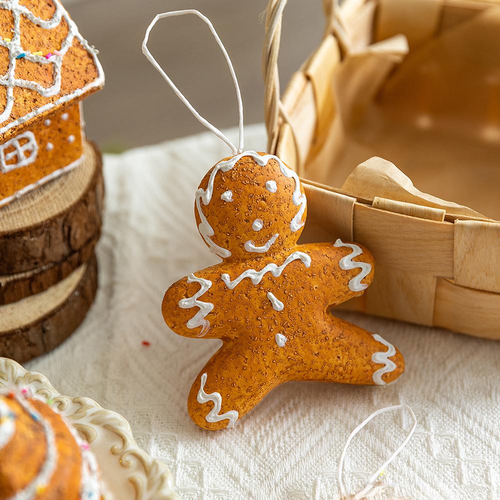 Cute Gingerbread Man Christmas Garland Ornament Festive Hanging Decor New Year Festive Accessory Christmas Decorations