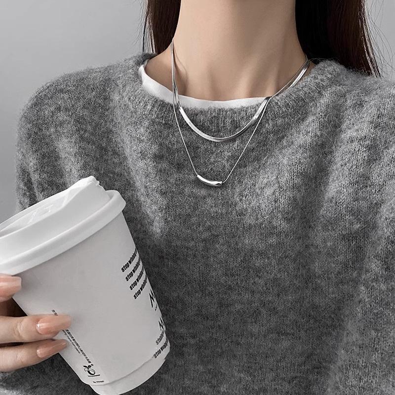 Silver Eggplant Double-Layer Stackable Necklace - Women's Trending Clavicle and Sweater Chain with Snake Bone Design.
