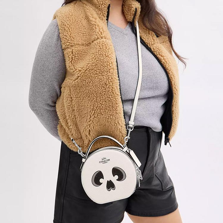 Coach Canteen 17 Halloween Skull Pattern Logo Shoulder Crossbody Bag Women Handbags White CW470-SVHA