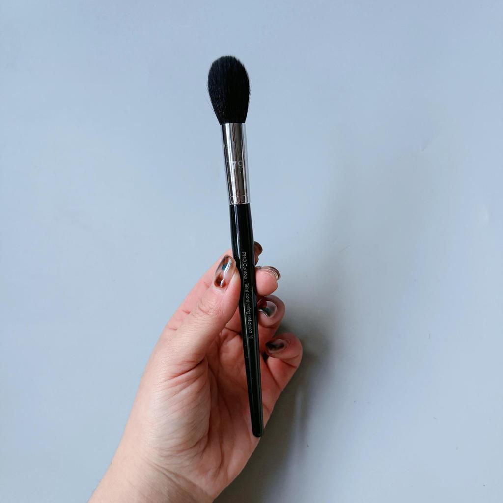 S Series No. 91 Multifunctional Makeup Brush: Loose Powder, Blush, Highlighter, Foundation, Contour.