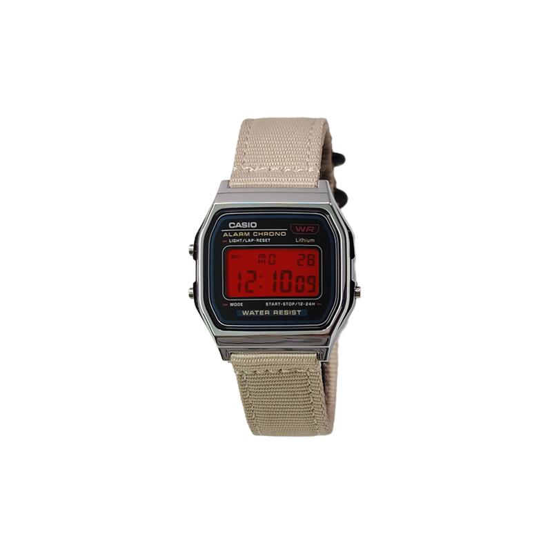 Casio Přizpůsobené hodinky modifikovaná série různě barevná sklíčka stříbrné pryskyřičné pouzdro klasické retro malé čtvercové hodinky Quartz ny F-91WM-7A