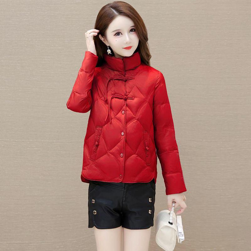 

Легкая и тонкая женская короткая хлопковая одежда Осень и зима благоприятные облака Китайская хлопковая одежда Ромб приталенная и тонкая L52.5 kg or less красный