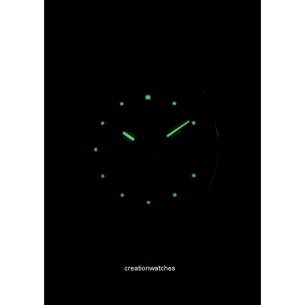 Oppusset Seiko 5 21 juveler Hvit skive Automatisk SNK559J1 Herreklokke