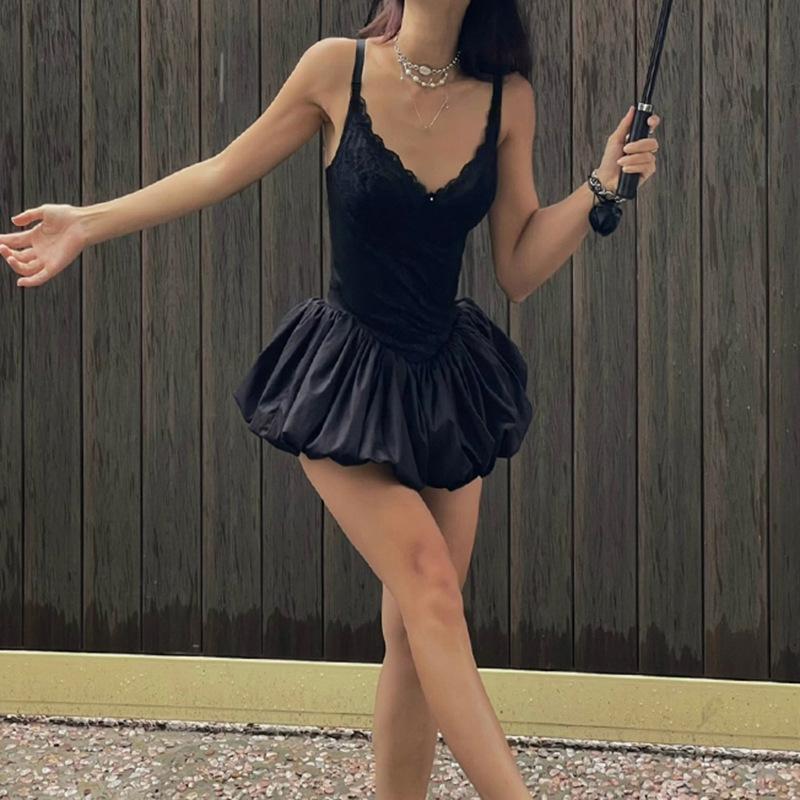 Women's French Romantic Lace Splicing V-neck Low Cut Pure Desire To Halter Dress Spice Girdle Slimming Dress