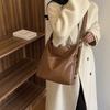 Summer retro large-capacity bag women's new popular versatile messenger bag fashionable shoulder tote bag