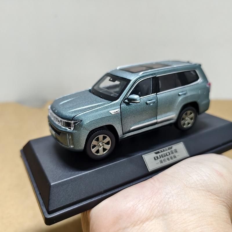 1: 43 Original Beijing BJ30 BJ40 BJ60 Car Model New SUV Simulation Alloy Car Model Collection Gift Toy