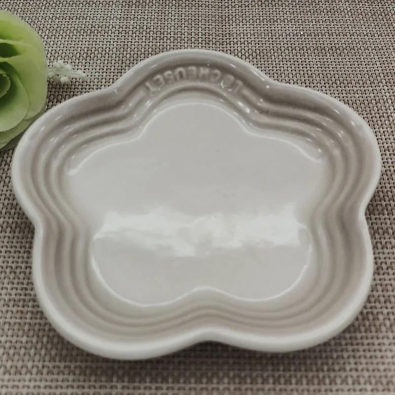 Plum Blossom Small Plate 5.5Inches 14cm Rainbow Sauce Plate Flower Shaped Pet Gradual Spike Bone Plate Tableware Ceramic Dishs