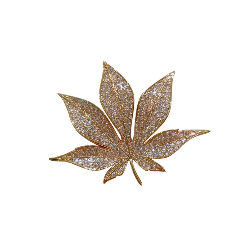 

’ 1Pc Rhinestones Maple Brooch Vintage Maple Leaf Crystal Pendant Woman s Brooch Pin Corsage Accessories Gift