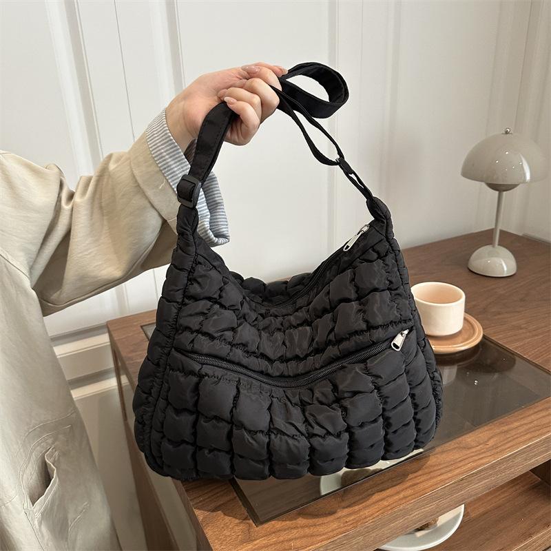 

Fashion cotton clothes autumn and winter trend solid color tote bag women s large capacity versatile personality pleated casual messenger bag