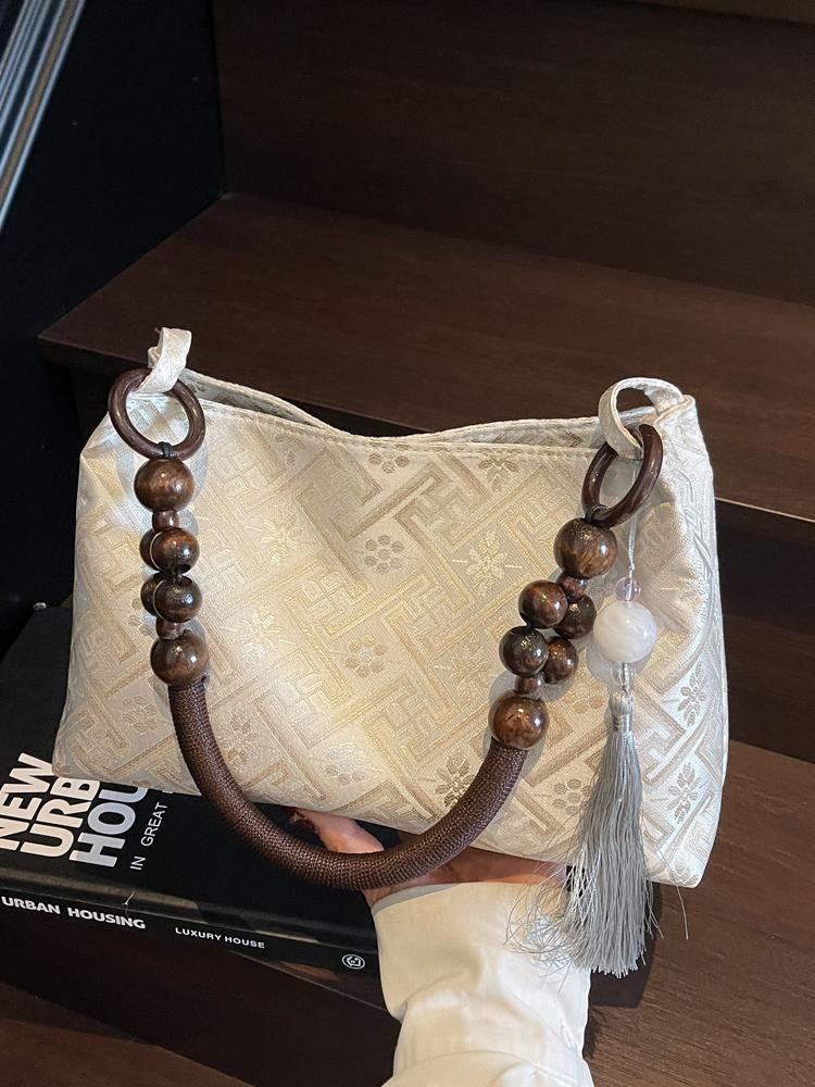 2025 Women's Embroidered Chinese-Style Shoulder Bag: Autumn/Winter Versatile Baguette