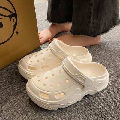 2024 m. vasaros nauja mada Dėvėti Avalynė su skylutėmis Tuščiaviduriai Paplūdimio šlepetės Romos moteriškos Stori padai Sandalai