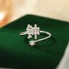 Bague de luxe pour femme Banyan Tree en argent avec nom de famille - Design personnalisé haut de gamme pour l'index