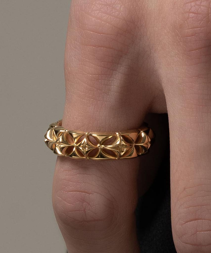 Vivus Ester Yellow Gold Silver Ring