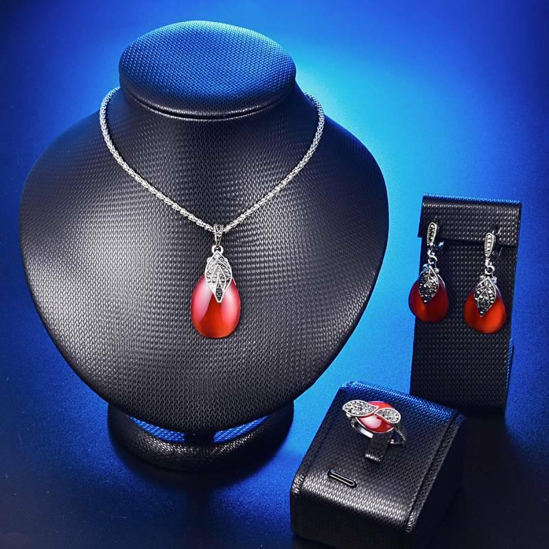

Женские винтажные серебряные комплекты ювелирных изделий, красный зеленый камень, кулон, ожерелье, серьги, кольцо