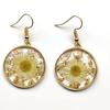 Summer Dried Daisy & Butterfly Earrings - Preserved Flower Design for Women