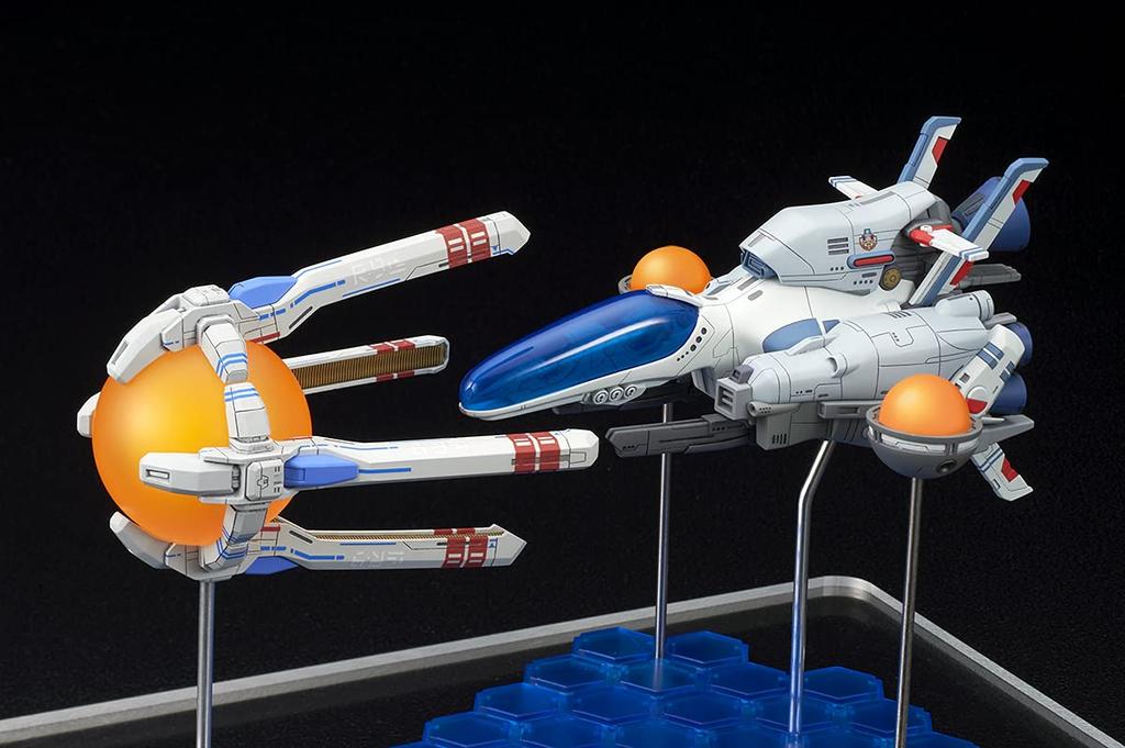 QuesQ ARROW HEAD scale ABS painted finished figure R-TYPE R-9A 1/120