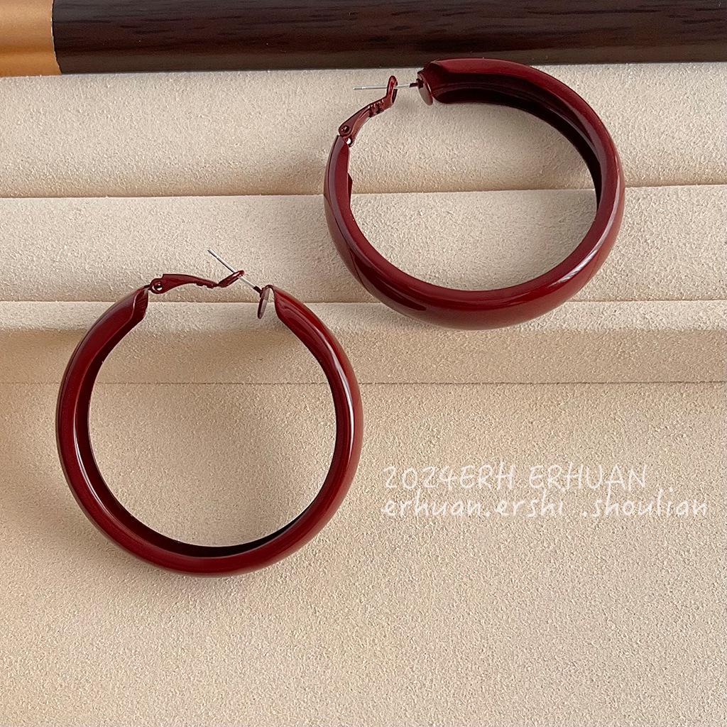 Ankela Rote Geometrische Lack-Creolen - Betont Zarte Gesichtszüge im Retro-Hongkong-Stil