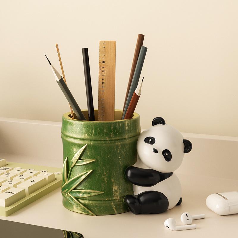 Chengdu Panda Souvenir Pen Holder - Creative Cultural Gift for Teachers and Graduates