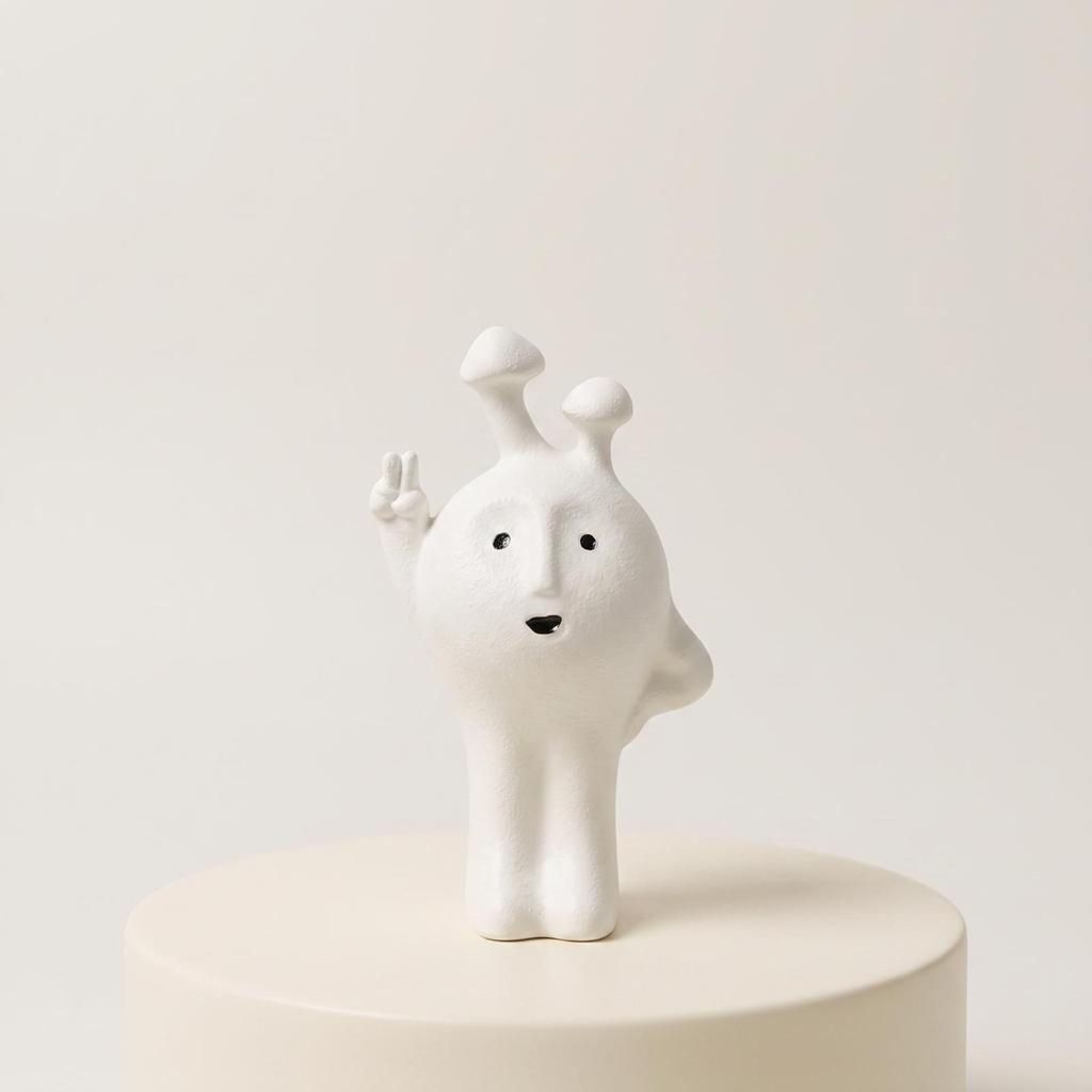Nordic Resin Figurine Minimalist Cartoon Playful Tabletop Ornament