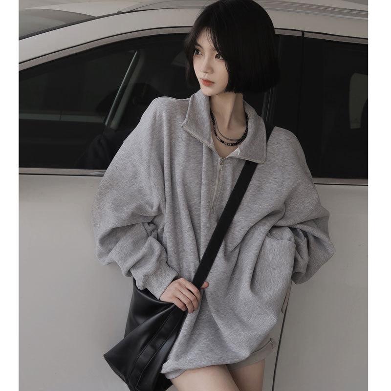 

Корейская ретро толстовка серого цвета с поло-воротником и полузастежкой-молнией L (for 110-130 lbs) серый