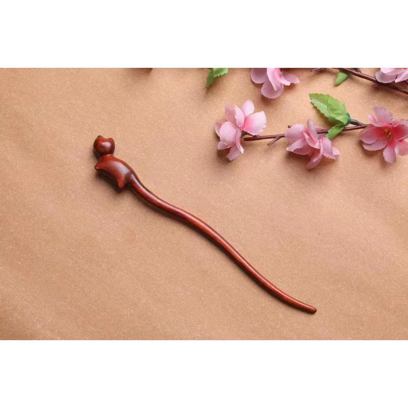 Red Sandalwood Women's Retro Hanfu Hairpins: Hollow Carved Moon Rabbit Wooden Ornaments