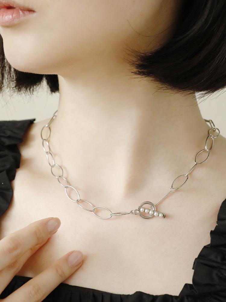 Sosoo Chain Goggle Necklace