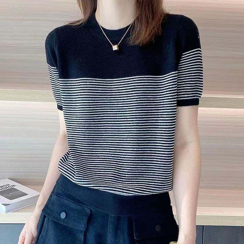 Women's Plus Size Short-Sleeve Summer Knit Top – Slimming, Age-Reducing Ice Silk Tee with Round Neck.