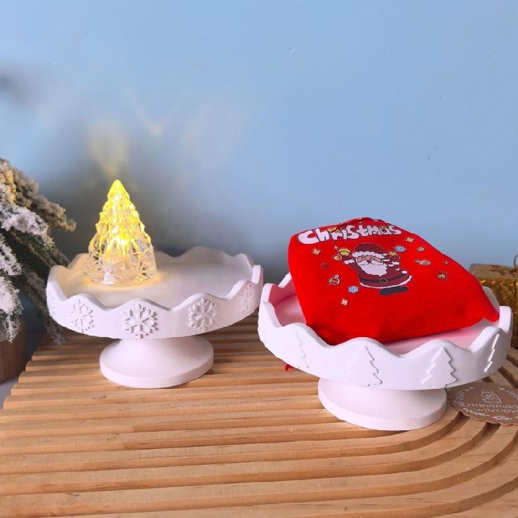 Jul-tema Silikon Hantverksform Bakplåt Livsmedelssäkra Material för Tillverkning av Resin Art Choklad Juldekorationer