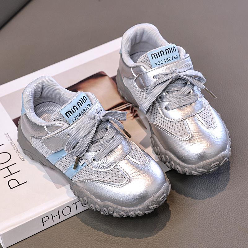 Autumn 2025 Kids' Sports Shoes: Breathable Fashion Sneakers with Soft Soles for Running and Training—Girls' & Boys' Style.