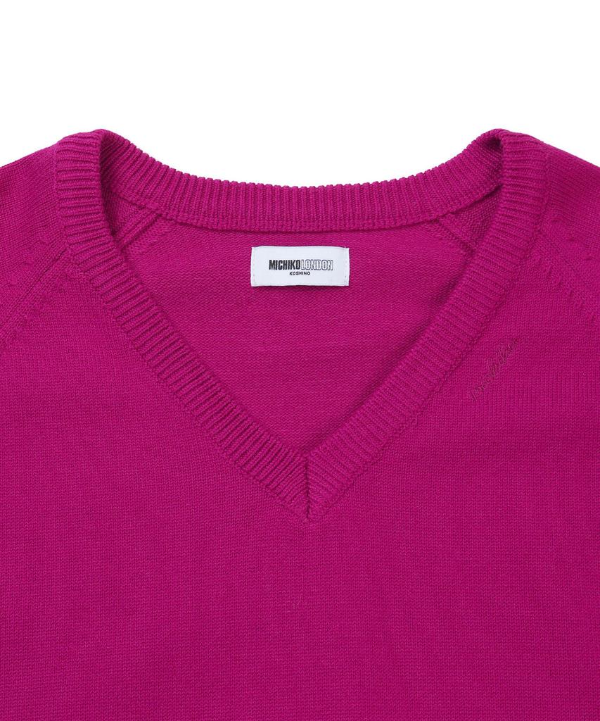 Michikoleondeonkosino Basic V-Neck Wool Knit Raspberry