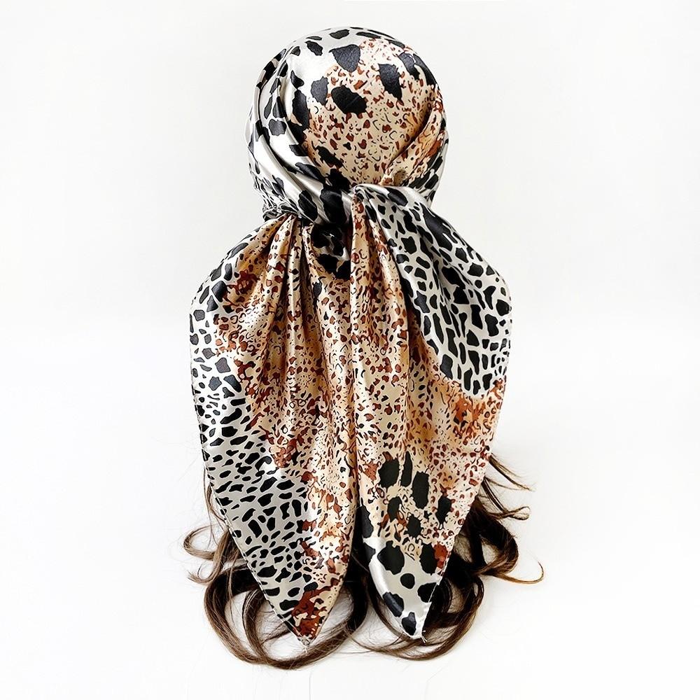 Leopard Printed Square Scarf Imitation Satin Silk Hip Hop Head Scarf Fashion Handkerchief  Women