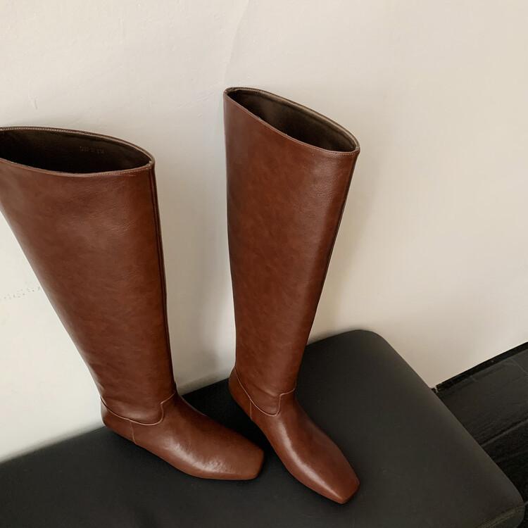 

2025 осень и зима полностью кожаные низкий каблук широкое голенище высокие сапоги женские европейский и американский стиль кожа квадратный носок ленивый ветер рыцарские сапоги 39 коричневый