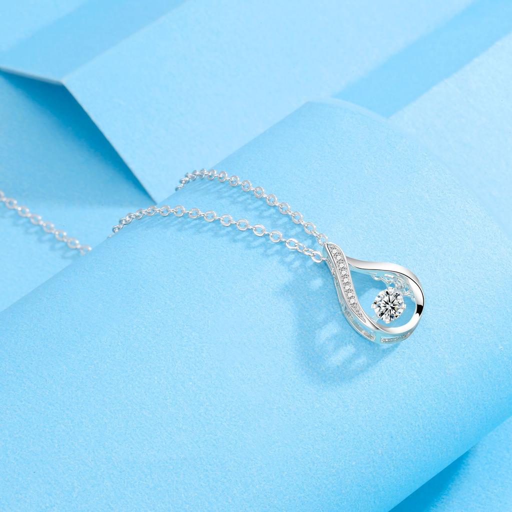 Water Drop-shaped Pendant Necklace for Women Korean Style Moissan Diamond Necklace
