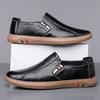 Fashionable Brand high quality Round headed slip on leather shoes Flat Bottomed Men Handmade comfortable Travel Driving loafers