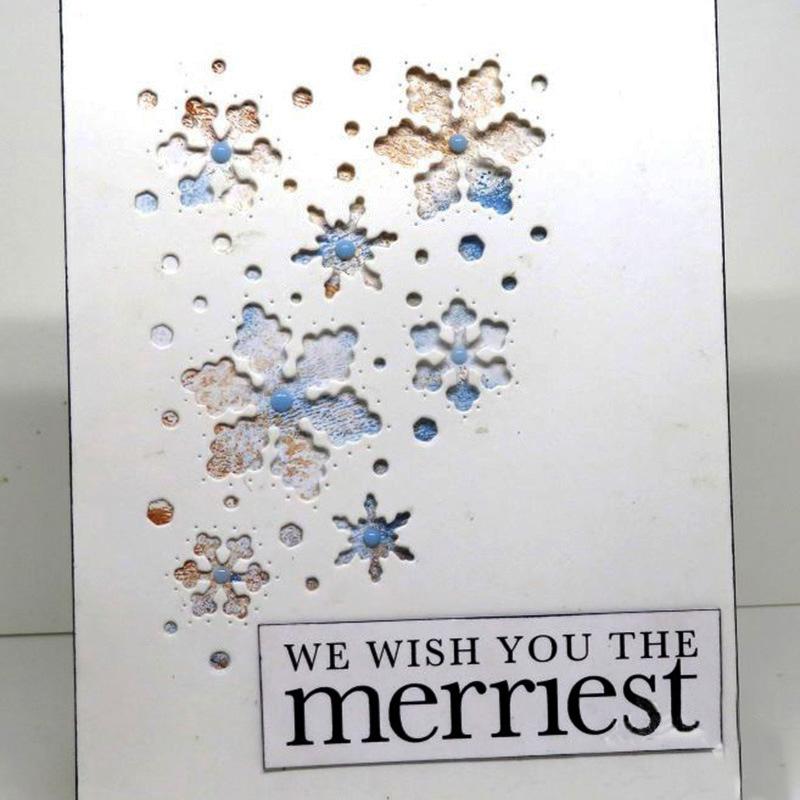 A Set of Snowflake Design Patterns Metal Cutting Die Stencil for DIY Scrapbooking Album Photo Embossing Paper Card Craft Decor