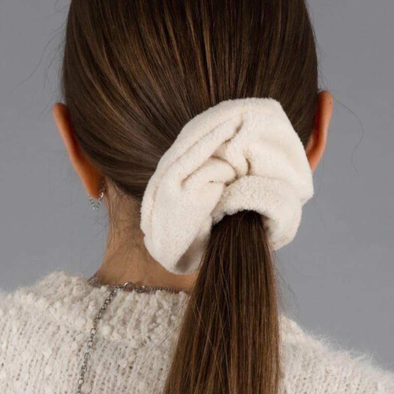 pearlymore fleece cream scrunchie