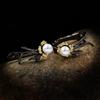 Vintage Literary Inlaid Pearl Flower Earrings Personality Sweet Small Flower Two-tone Black Gold Earrings for Women Jewelry Gift