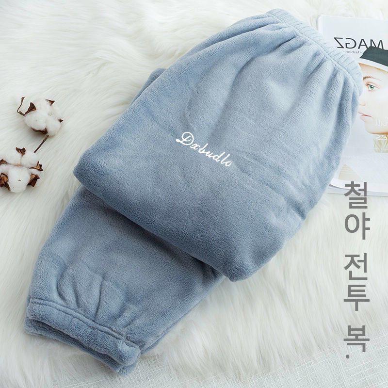 Cozy Women's Coral Fleece Cuffed Leggings for Autumn and Winter