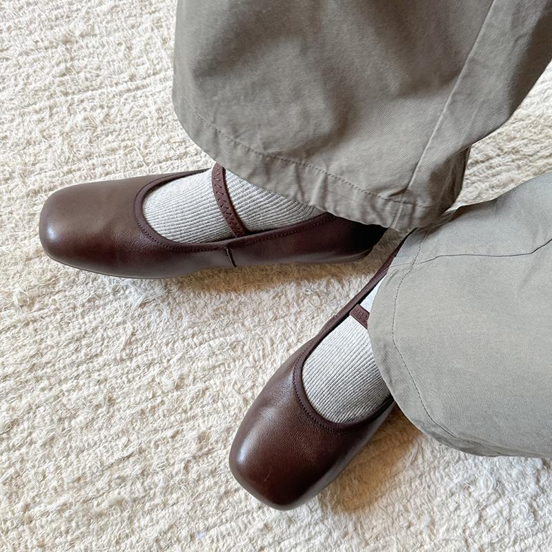 Fashion 2025 New Spring Women Flats Round Toe Chunky Heel Genuine Leather Women Shoes Shallow Soft Buckle Strap Mary Janes Ladies Shoes