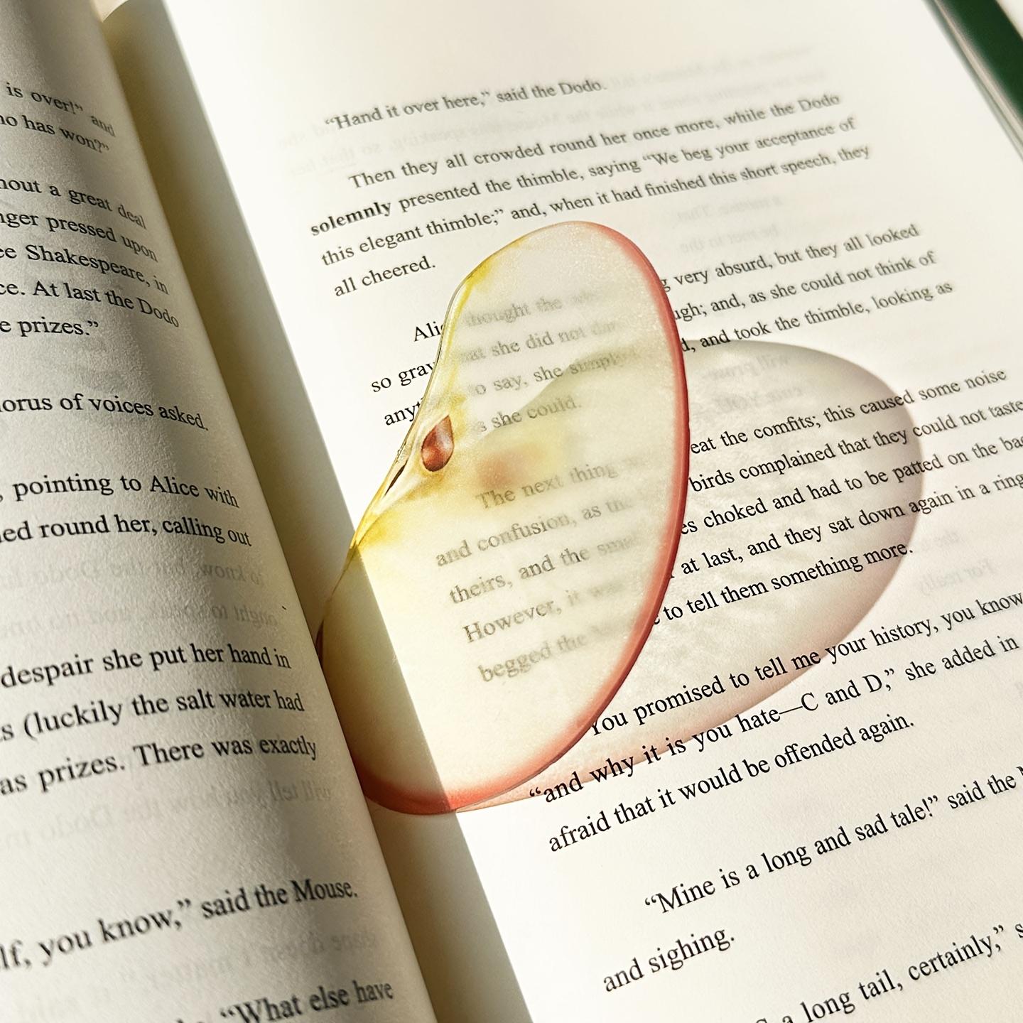 

1pc Fruit-shaped Acrylic Bookmark - Semi-transparent Page Marker, Cute Book Accessory,Creative Gift,Can Be Used as DIY Accessory