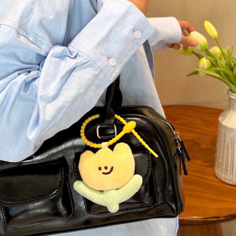 Cute Cartoon Plush Tulip Keychain Soft Stuffed Flower Dolls Bag Pendant Kawaii Plush Flower Decoration Accessories Girls Gifts